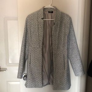 Vici mid length grey textured coat with clasp closure